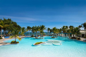 Coconut Bay Beach Resort & Spa All Inclusive